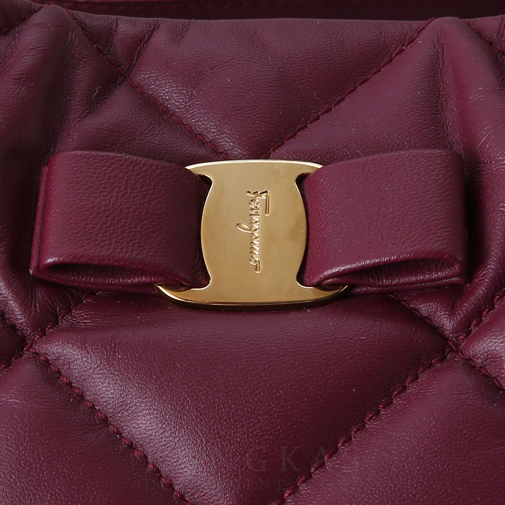 FERRAGAMO(USED)페레가모 바라리본 버킷백